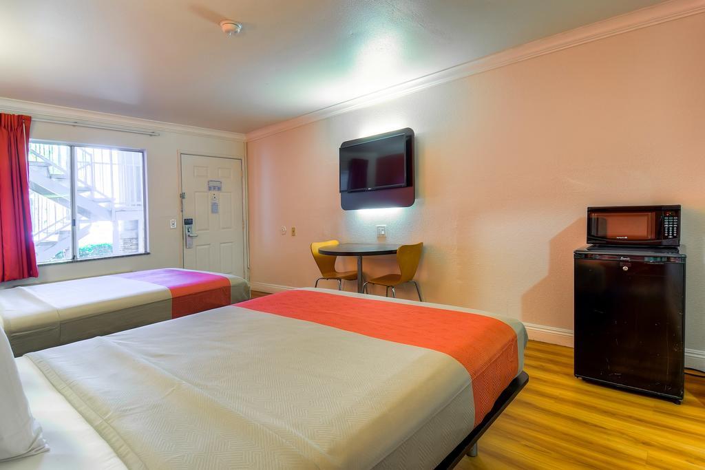 Motel 6-Menifee, CA Buitenkant foto