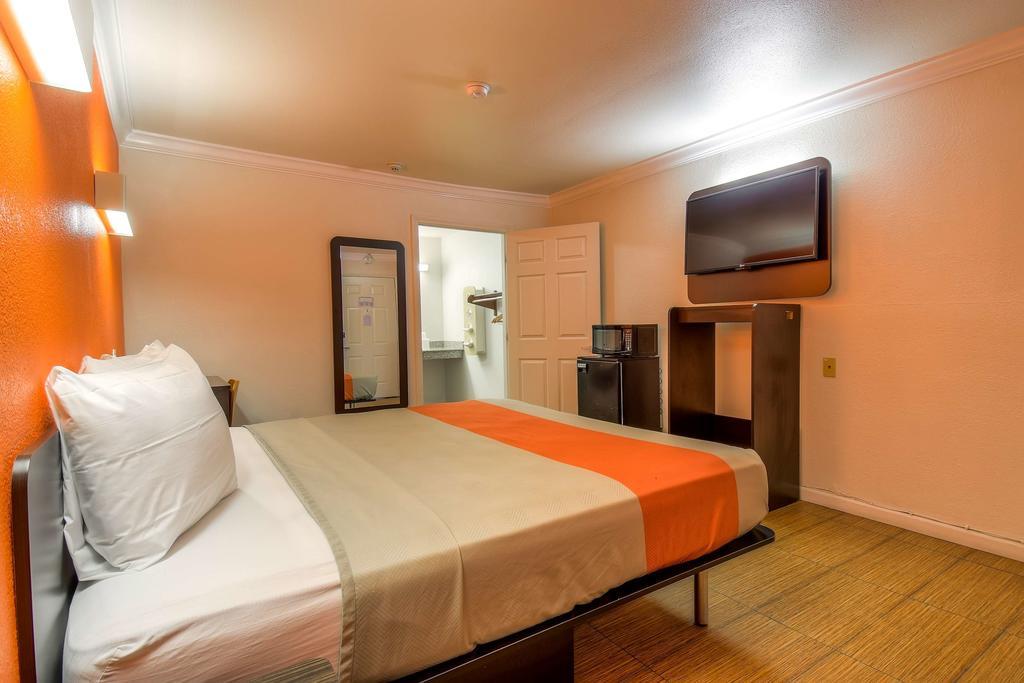 Motel 6-Menifee, CA Buitenkant foto