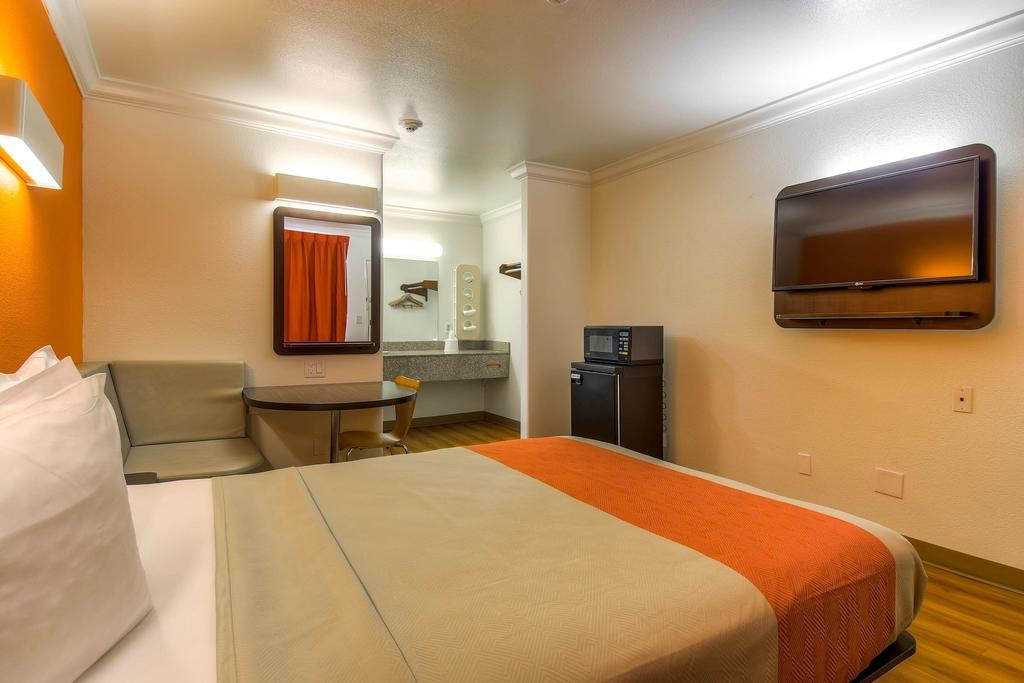 Motel 6-Menifee, CA Buitenkant foto