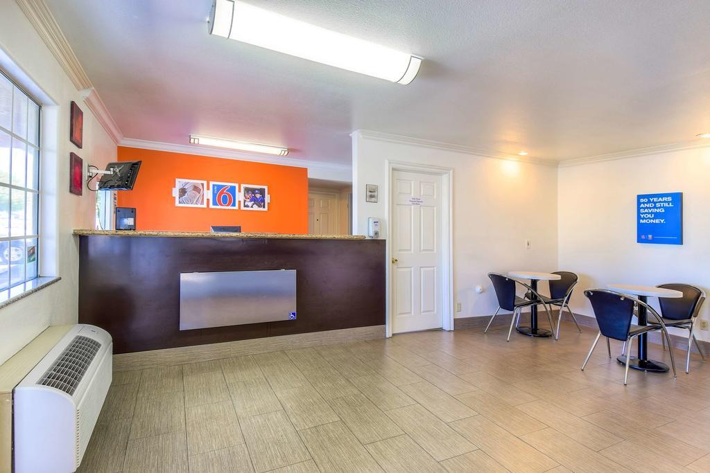 Motel 6-Menifee, CA Buitenkant foto