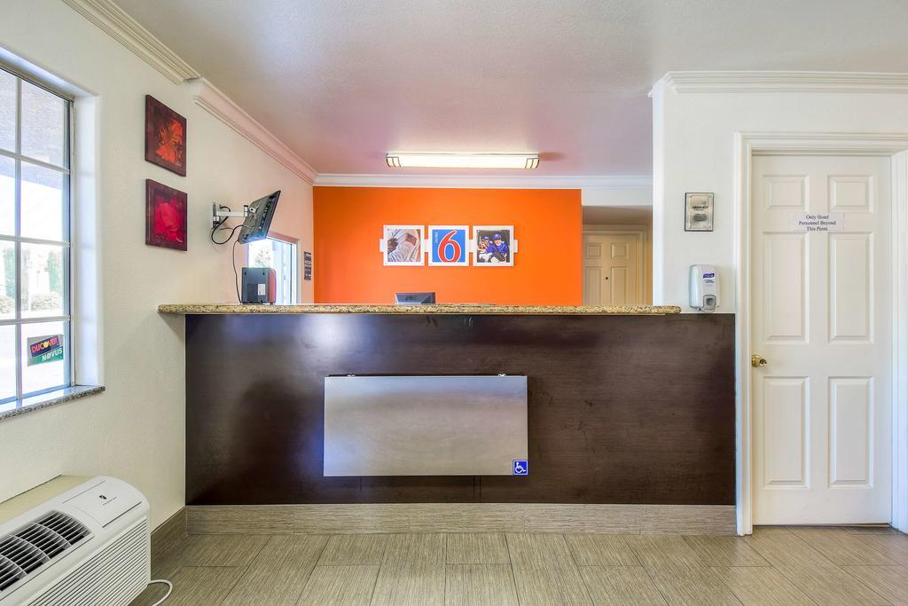 Motel 6-Menifee, CA Buitenkant foto